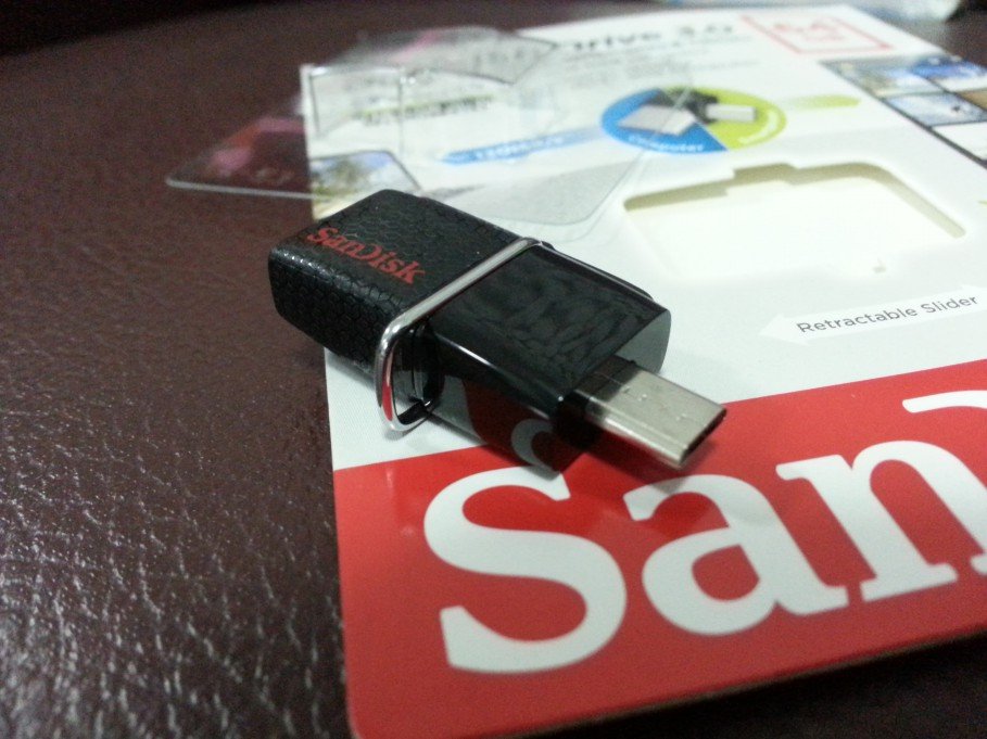 SanDisk Ultra Dual USB Drive 3.0 micro usb